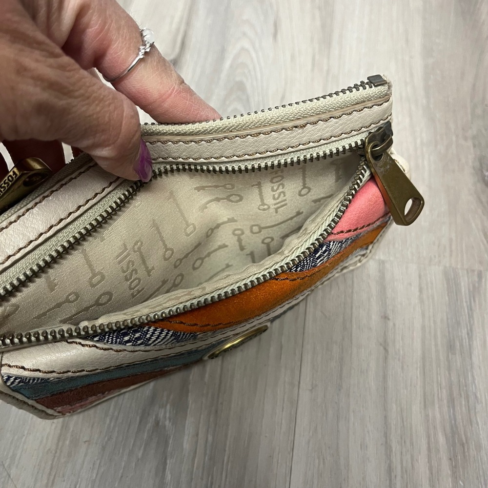 Fossil Cream Multi Patchwork Leather Wallet One Size - Picture 7 of 10